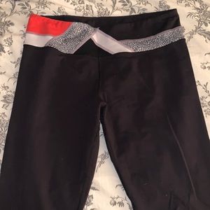 lululemon Skinny Groove Pant